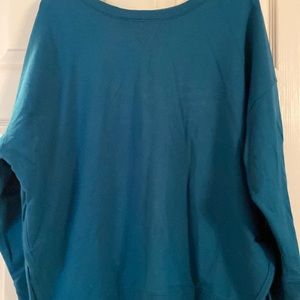 2x teal sweatshirt